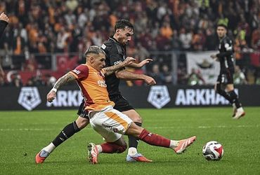 Galatasaray vs Besiktas JK (00:00 – 05/10)