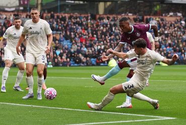 Burnley vs Nottingham Forest (21:00 – 20/09)