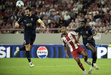 Olympiakos vs AEP Paphos (23:45 – 17/09)