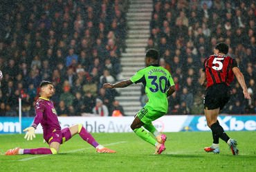 AFC Bournemouth  vs Fulham (02:00 – 04/10)